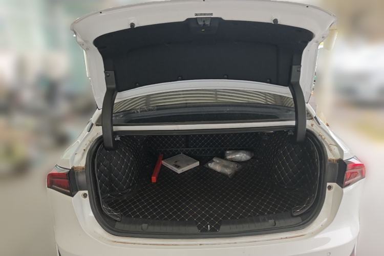 Used GAC Group Toyota iA5 2019 Deluxe Edition Trunk