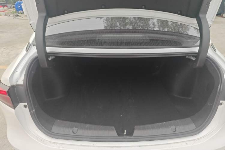 Used GAC Group Toyota iA5 2019 Luxury Edition Trunk