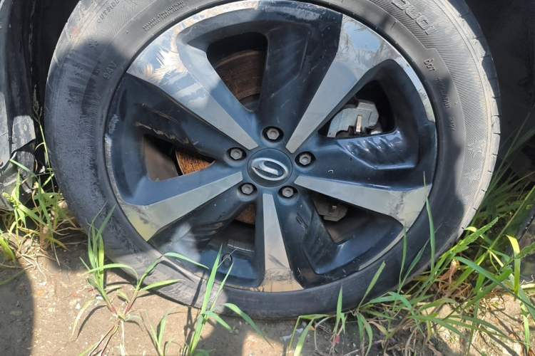 Used GAC Group Toyota iA5 2021 Leading Edition Right Front Wheel Hub