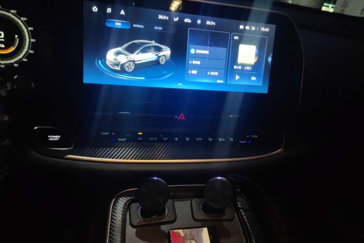 Used GAC Group Toyota iA5 2021 Luxury Edition Audio And AC Panel