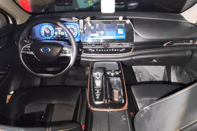 Used GAC Group Toyota iA5 2021 Leading Edition Center Console