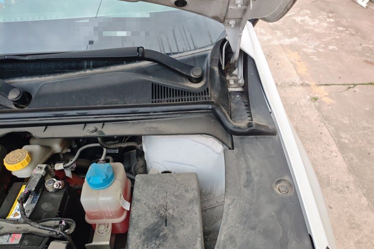 Used GAC Group Toyota iA5 2021 Deluxe Edition Engine Bay Left