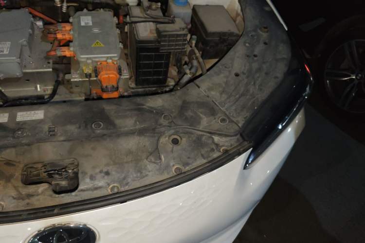 Used GAC Group Toyota iA5 2021 Leading Edition Engine Bay Left