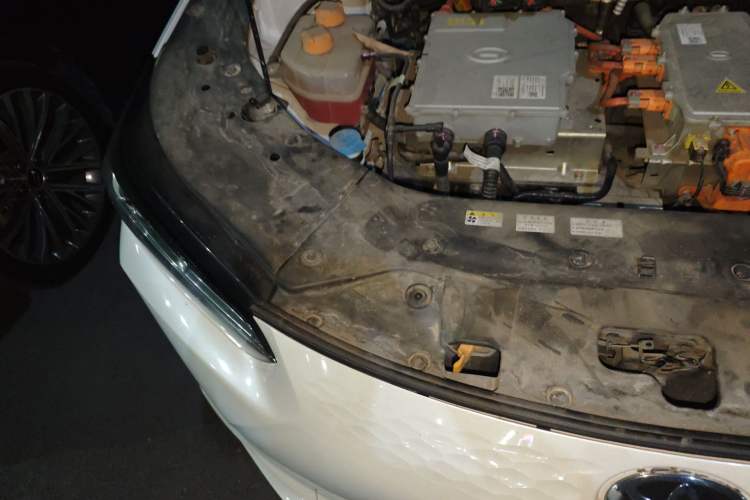 Used GAC Group Toyota iA5 2021 Leading Edition Engine Bay Right