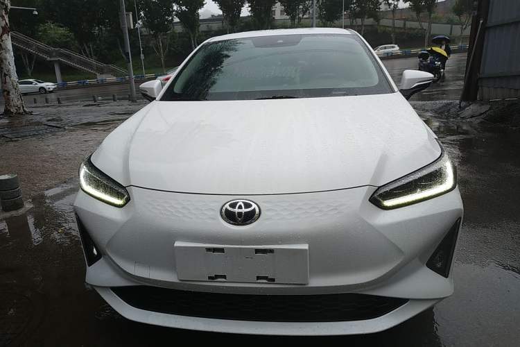 Used GAC Group Toyota iA5 2021 Leading Edition Front