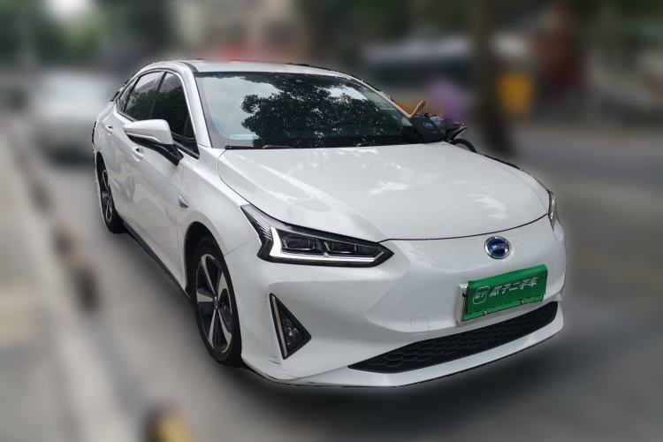 Used GAC Group Toyota iA5 2021 Leading Edition Front Right 45 Deg