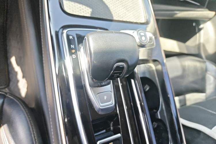 Used GAC Group Toyota iA5 2021 Leading Edition Gear Lever