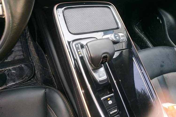 Used GAC Group Toyota iA5 2021 Leading Edition Gear Lever