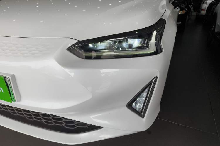 Used GAC Group Toyota iA5 2021 Luxury Edition Left Front Headlight