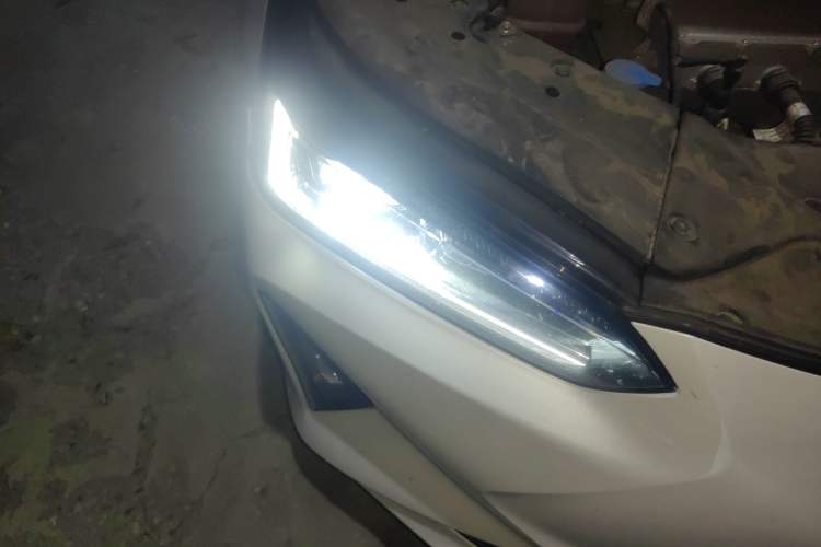 Used GAC Group Toyota iA5 2021 Luxury Edition Right Front Headlight