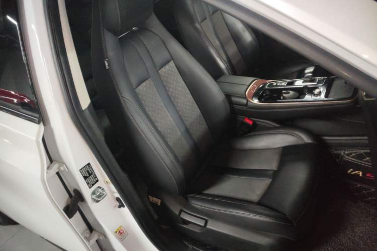 Used GAC Group Toyota iA5 2021 Leading Edition Right Front Seat