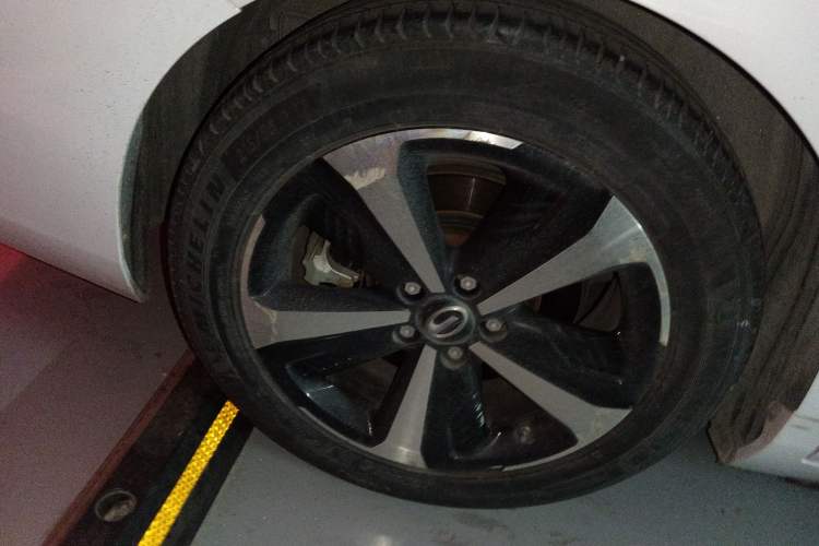 Used GAC Group Toyota iA5 2021 Luxury Edition Right Rear Wheel Hub