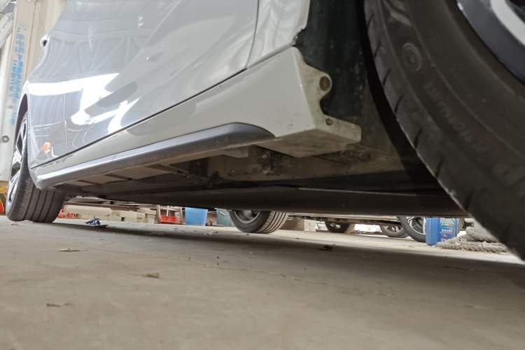 Used GAC Group Toyota iA5 2021 Deluxe Edition Right Side Sill
