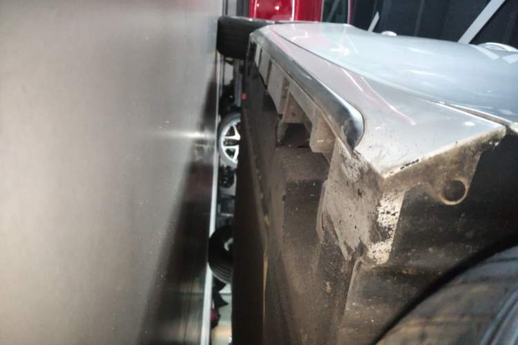 Used GAC Group Toyota iA5 2021 Leading Edition Right Side Sill