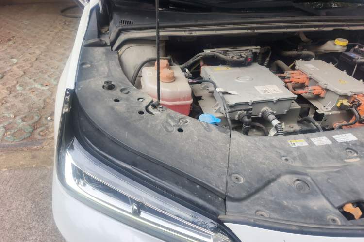 Used GAC Group Toyota iA5 2022 Leading Edition Engine Bay Right