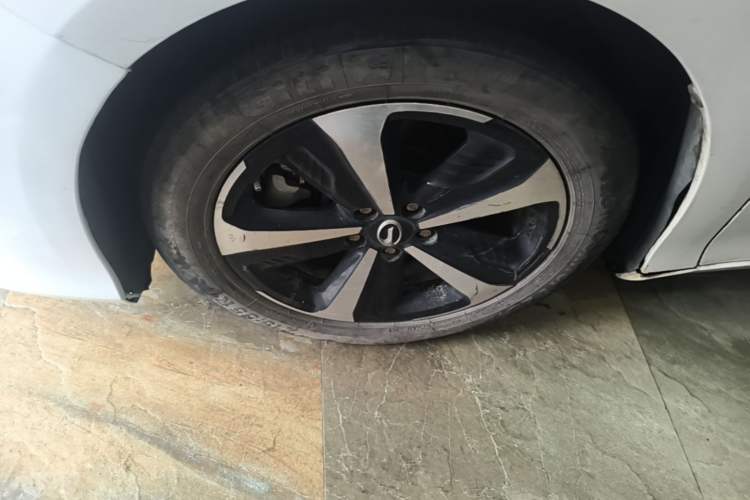 Used GAC Group Toyota iA5 2022 Leading Edition Left Front Wheel Hub