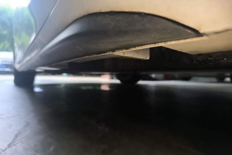 Used GAC Group Toyota iA5 2022 Leading Edition Left Side Sill