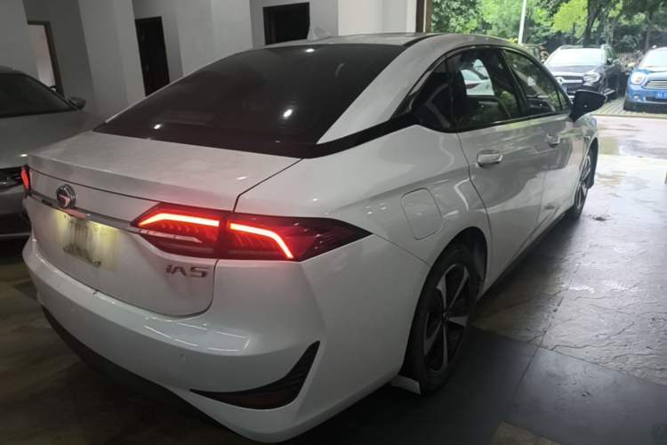 Used GAC Group Toyota iA5 2022 Leading Edition Rear Right 45 Deg