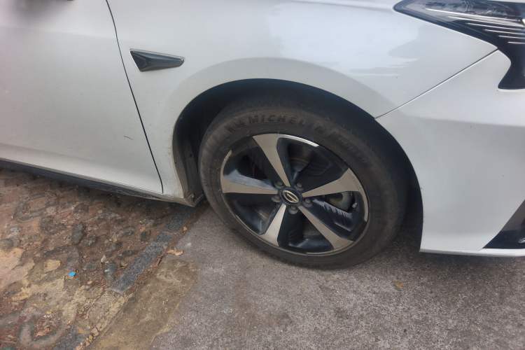 Used GAC Group Toyota iA5 2022 Leading Edition Right Front Wheel Hub