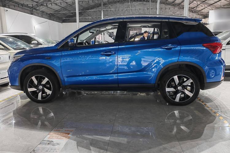 Used GAC Group ix4 2018 Luxury Edition Exterior 5