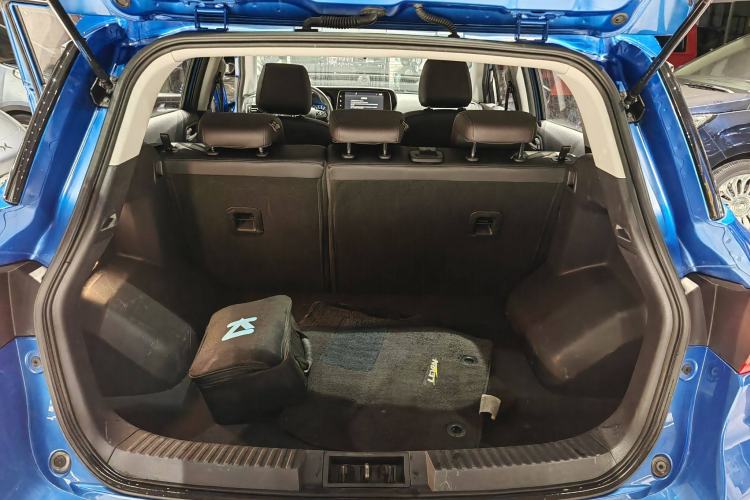 Used GAC Group ix4 2018 Luxury Edition Interior 8