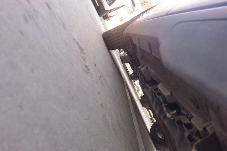 Used GAC Group ix4 2018 Luxury Edition Chassis Rear Left