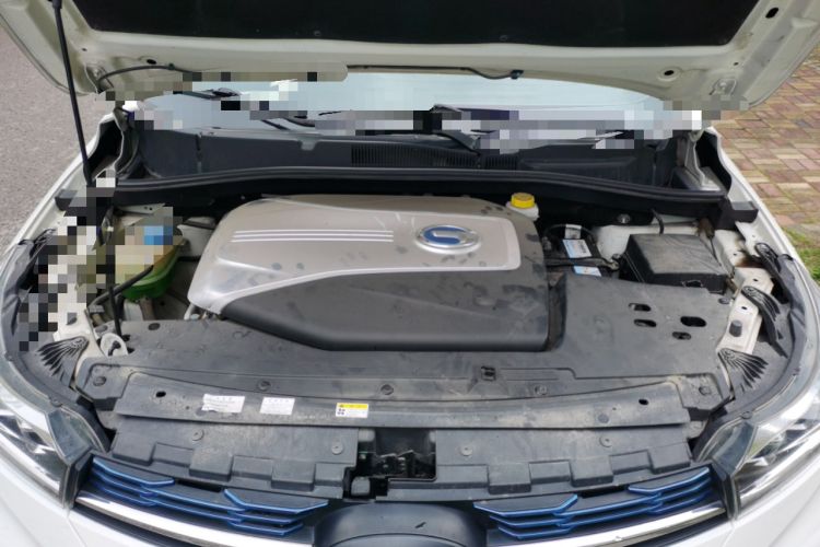 Used GAC Group ix4 2018 Luxury Edition Engine Bay