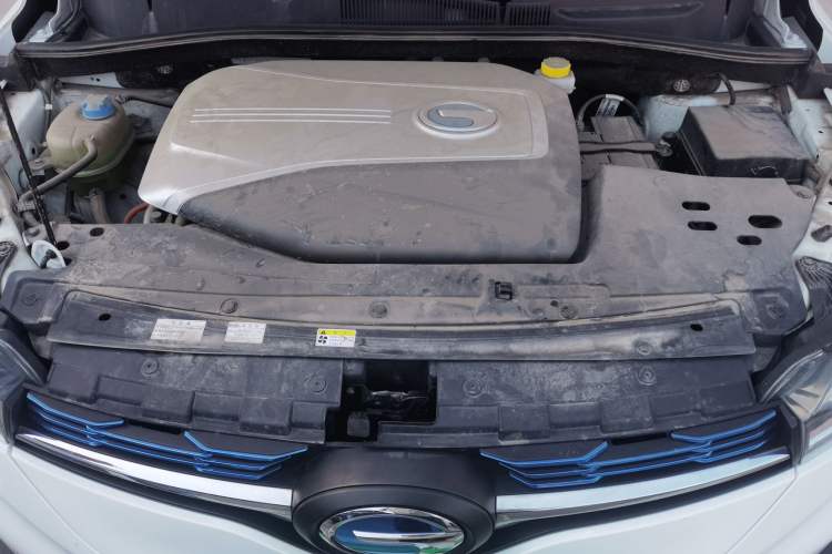 Used GAC Group ix4 2018 Luxury Edition Engine Bay