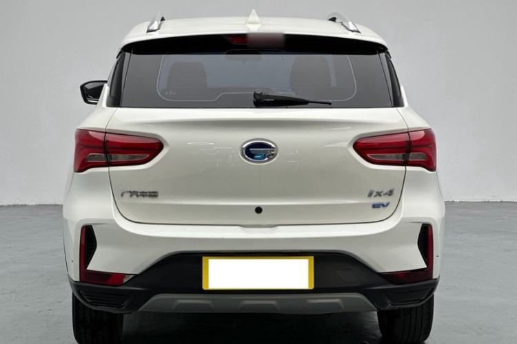 Used GAC Group ix4 2018 Leading Edition Exterior 10