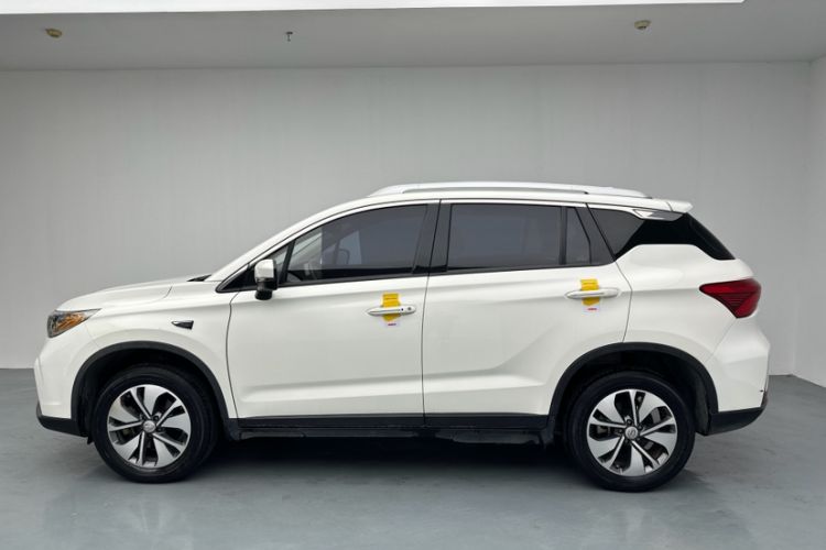 Used GAC Group ix4 2018 Leading Edition Exterior 3