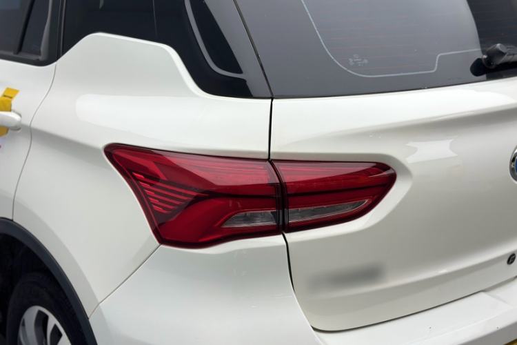 Used GAC Group ix4 2018 Leading Edition Exterior 5