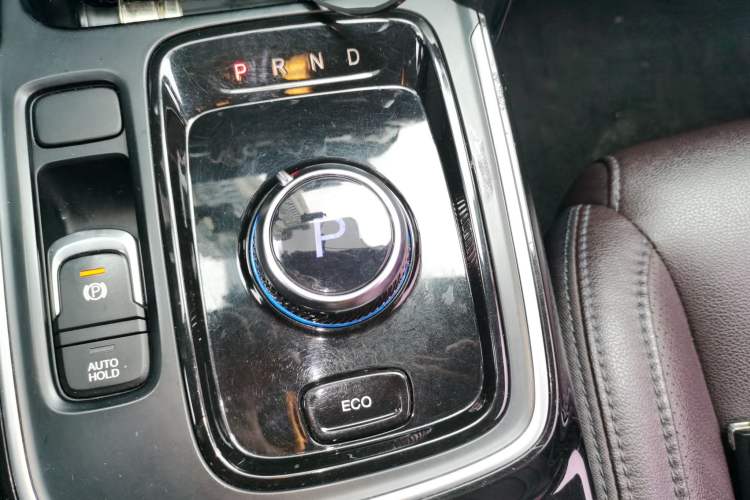 Used GAC Group ix4 2018 Luxury Edition Gear Lever