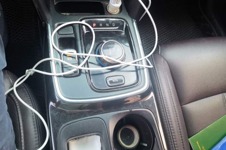 Used GAC Group ix4 2018 Luxury Edition Gear Lever