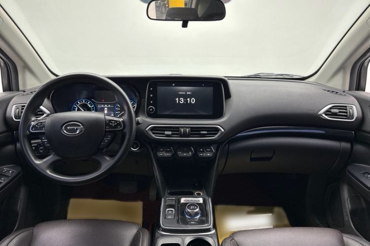 Used GAC Group ix4 2018 Leading Edition Interior 1