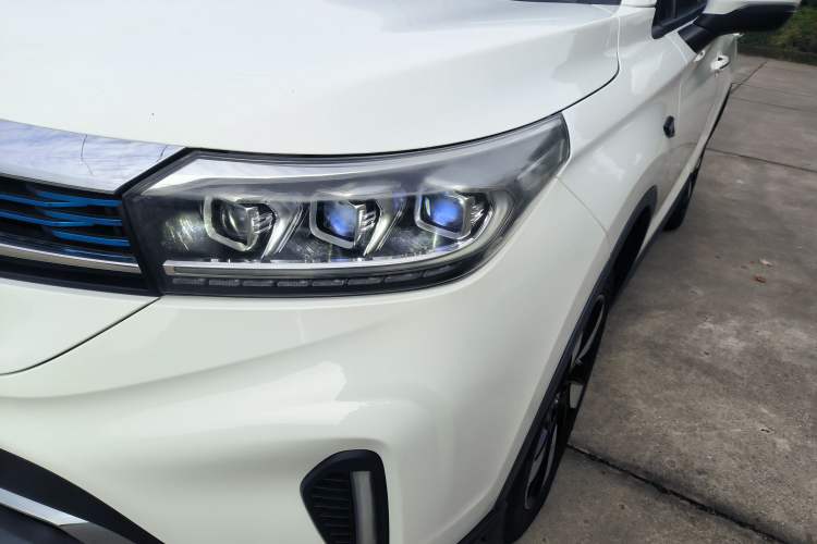 Used GAC Group ix4 2018 Luxury Edition Left Front Headlight
