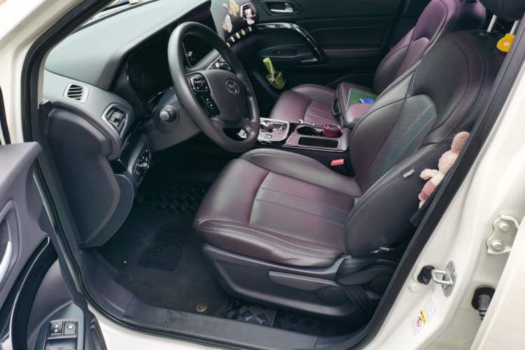 Used GAC Group ix4 2018 Luxury Edition Left Front Seat