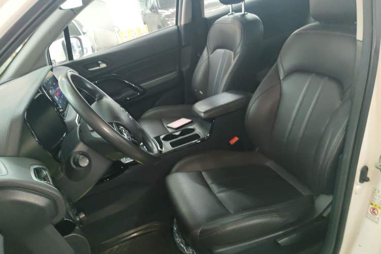 Used GAC Group ix4 2018 Leading Edition Left Front Seat