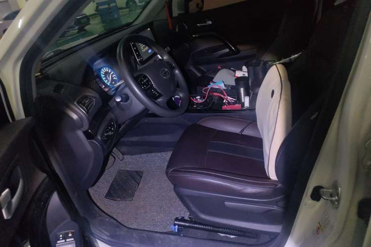 Used GAC Group ix4 2018 Luxury Edition Left Front Seat