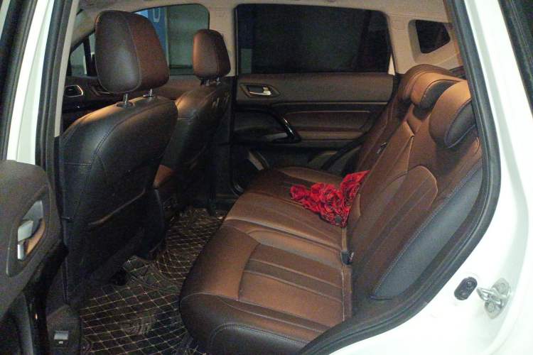 Used GAC Group ix4 2018 Leading Edition Left Rear Seat