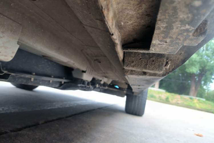 Used GAC Group ix4 2018 Luxury Edition Left Side Sill
