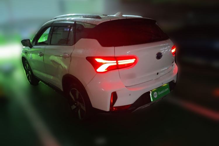 Used GAC Group ix4 2018 Luxury Edition Rear Left 45 Deg