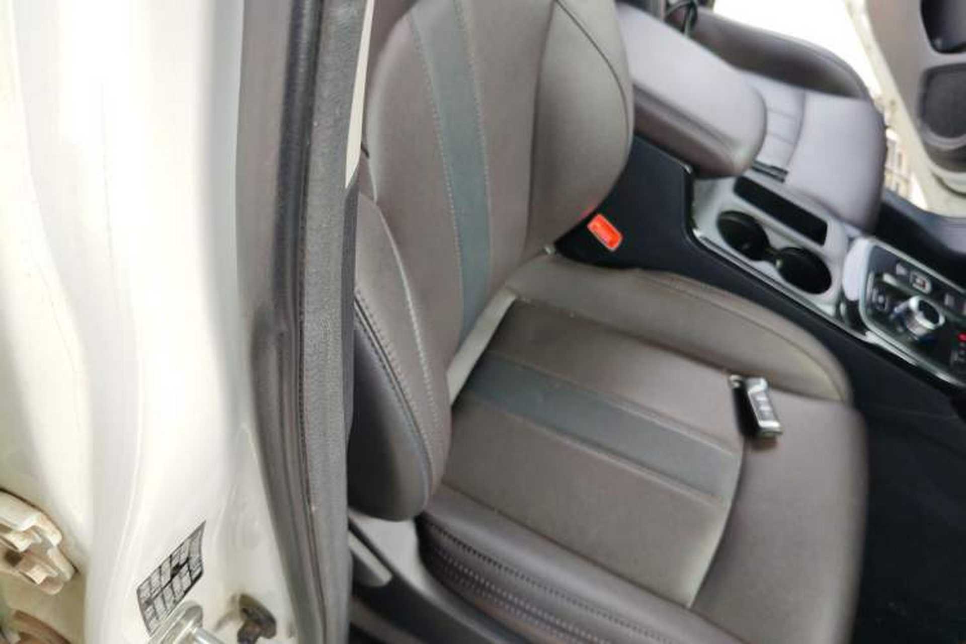Used GAC Group ix4 2018 Leading Edition Right Front Seat