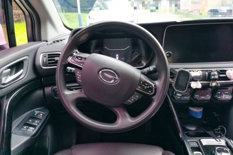 Used GAC Group ix4 2018 Luxury Edition Steering Wheel