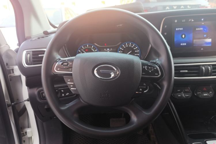 Used GAC Group ix4 2018 Luxury Edition Steering Wheel