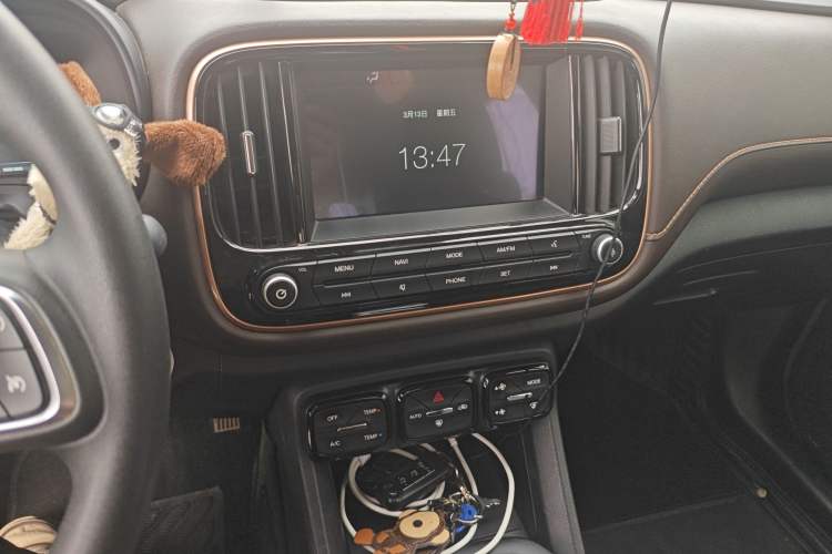 Used GAC Group Qizhi EV 2019 EV530 Smart Drive Edition Audio And AC Panel