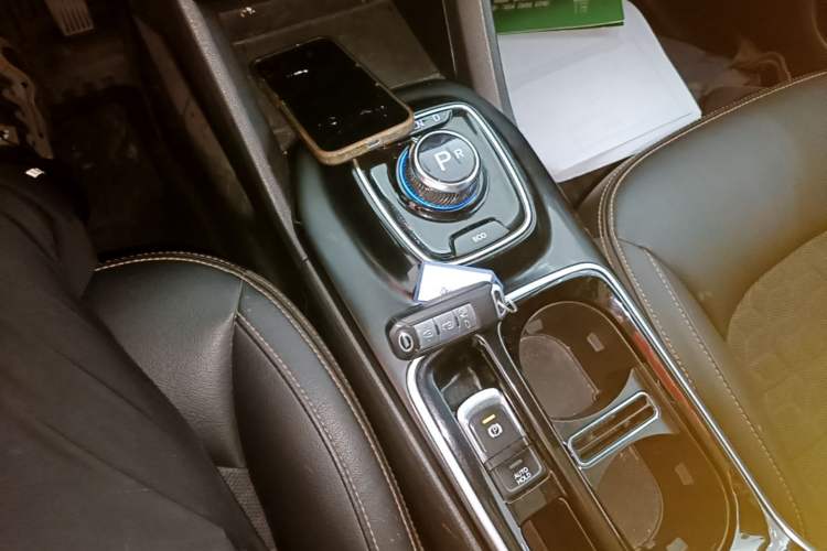 Used GAC Group Qizhi EV 2019 EV530 SharpLine Edition Gear Lever