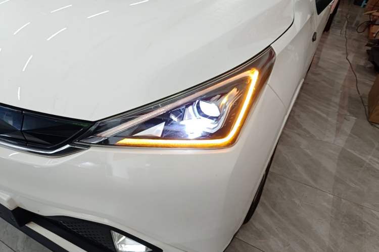 Used GAC Group Qizhi EV 2019 EV530 SharpLine Edition Left Front Headlight