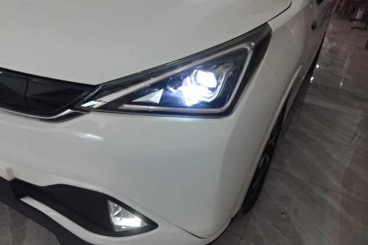 Used GAC Group Qizhi EV 2019 EV530 SharpLine Edition Left Front Headlight