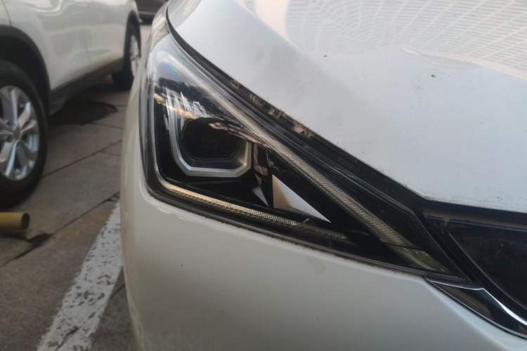 Used GAC Group Qizhi EV 2019 EV530 SharpLine Edition Right Front Headlight