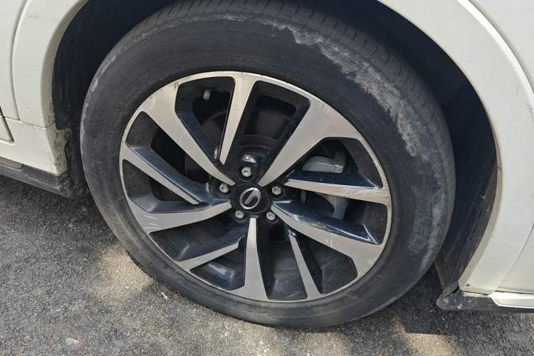 Used GAC Group Qizhi EV 2019 EV530 Smart Drive Edition Right Front Wheel Hub